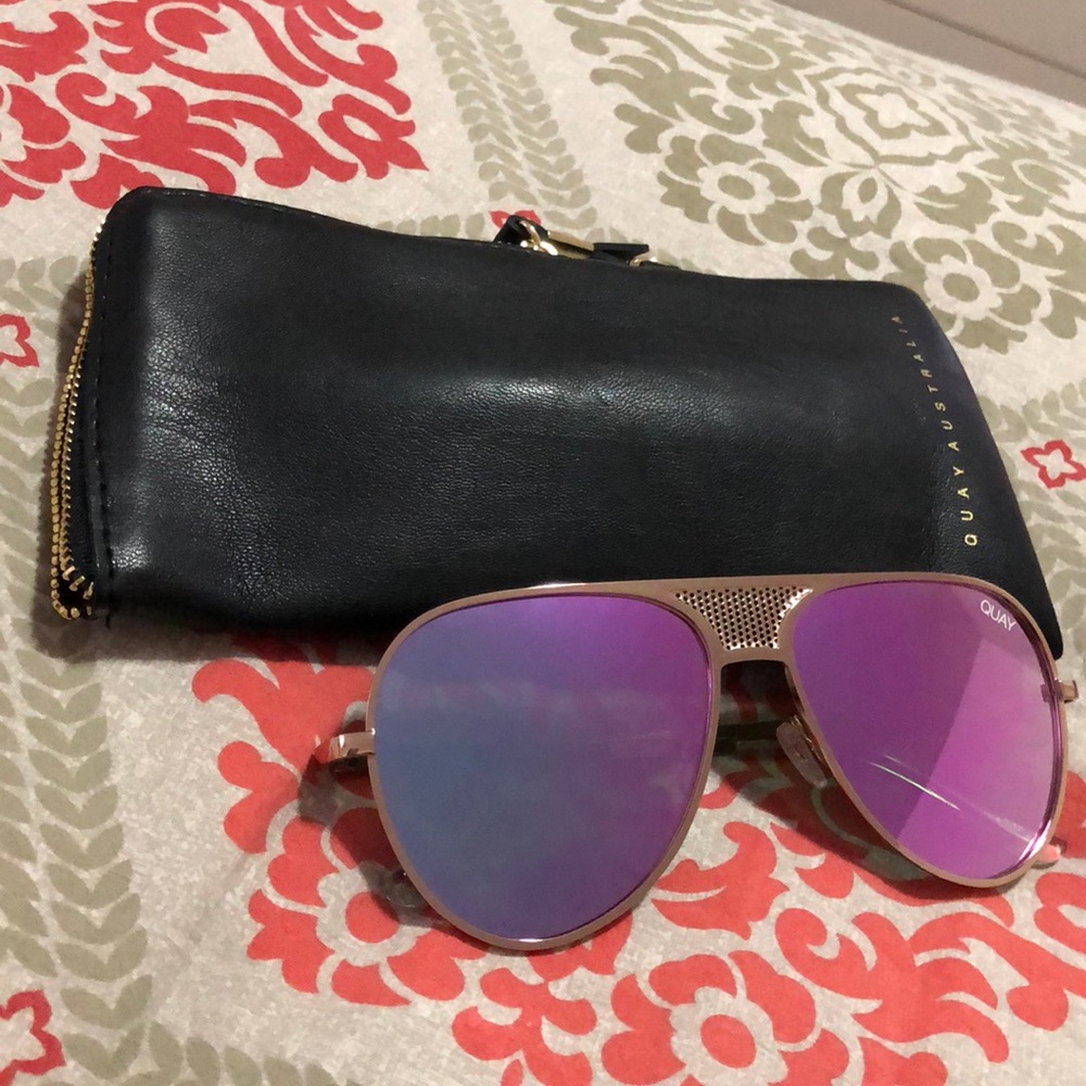 Quay  x Kylie Jenner “iconic “sunglasses